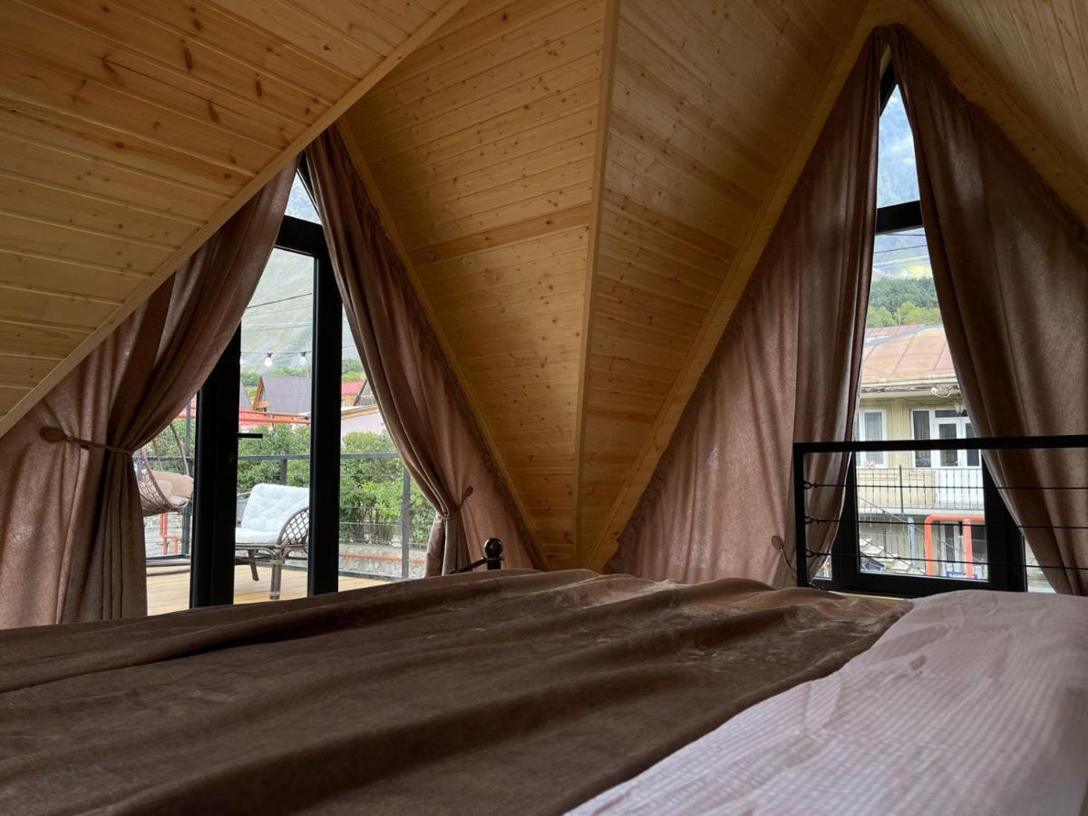 Magic Hut_Kazbegi Villa Exteriör bild