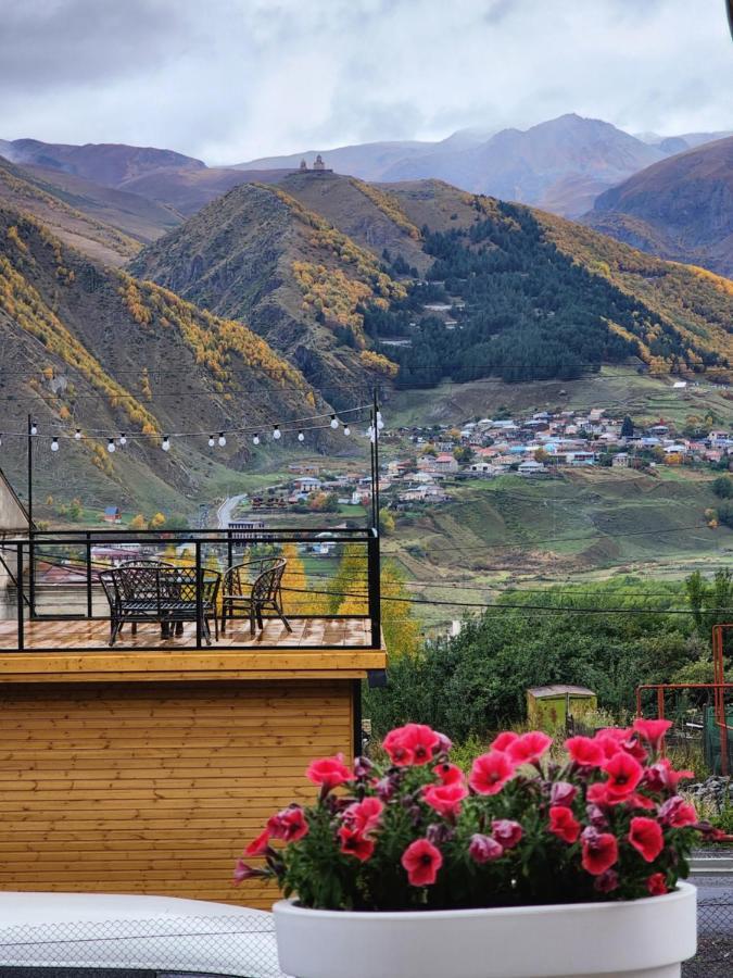 Magic Hut_Kazbegi Villa Exteriör bild