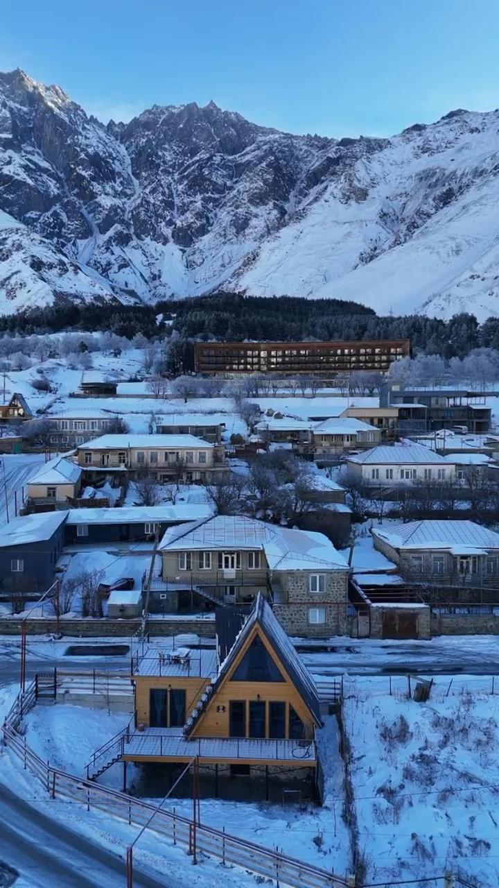 Magic Hut_Kazbegi Villa Exteriör bild